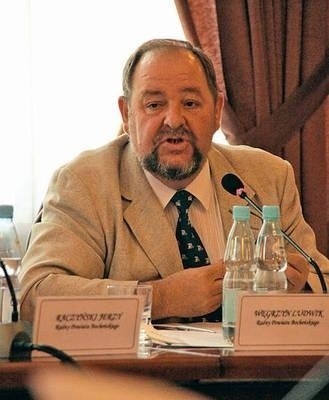 Wczoraj były starosta, obecnie radny bocheński, aktywnie uczestniczył w sesji Rady Powiatu Fot. Paweł Michalczyk, mojabochnia.pl