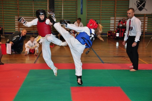 Karatecy z województwa podlaskiego pokazali w Zambrowie, że są istotną siłą na mapie krajowej i międzynarodowej
