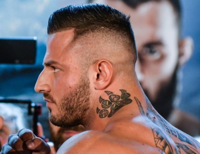 KSW 49 - gala już w sobotę, 18 maja w Ergo Arenie. Zobaczymy dwie walki o pas mistrzowski. Gdzie oglądać galę na żywo online [stream live]? Jaka jest karta walk i ile kosztują bilety? O tym poniżej.