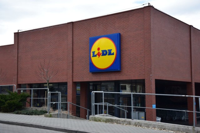 Lidl testuje własne rozwiązanie, umożliwiające klientom samodzielne skanowanie kupowanych produktów i samoobsługowe płatności.