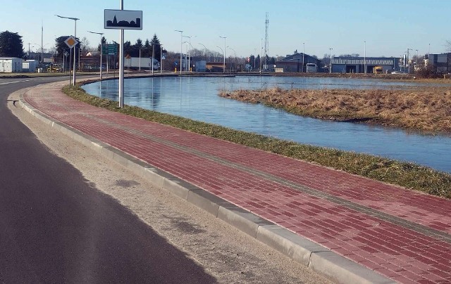 Podeszczowa zalega na terenach sąsiadujących z tzw. jasielską obwodnicą