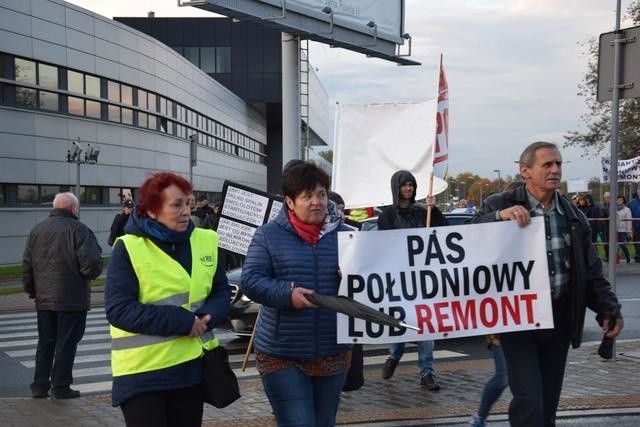 Lotnisko chce mieć nowy pas, mieszkańcy protestują [WIDEO]