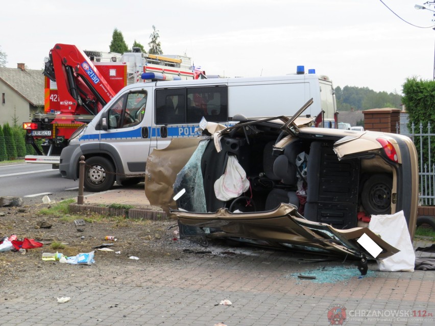 Wypadek na ul. Beskidzkiej w Libiążu. Mężczyzna trafił do szpitala [ZDJĘCIA]