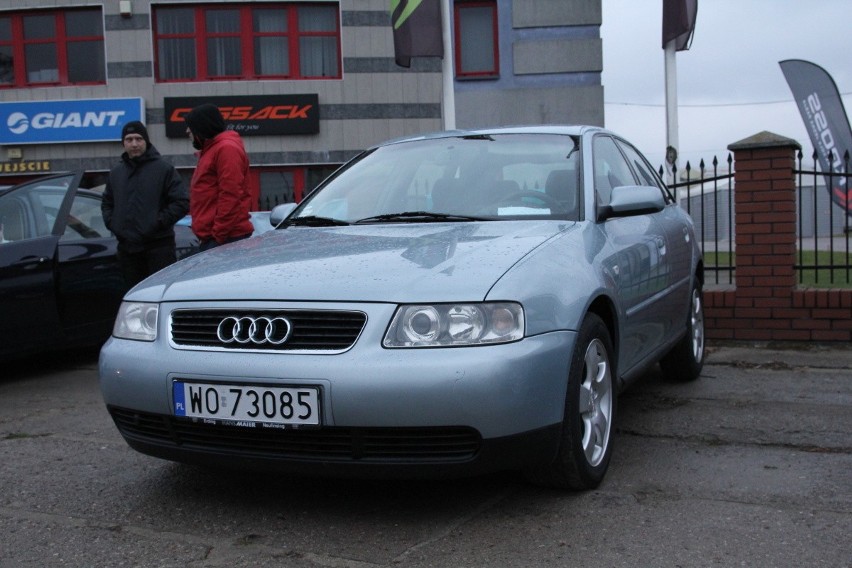 Audi A3, rok 2001, 1,6 benzyna, cena 9500 zł