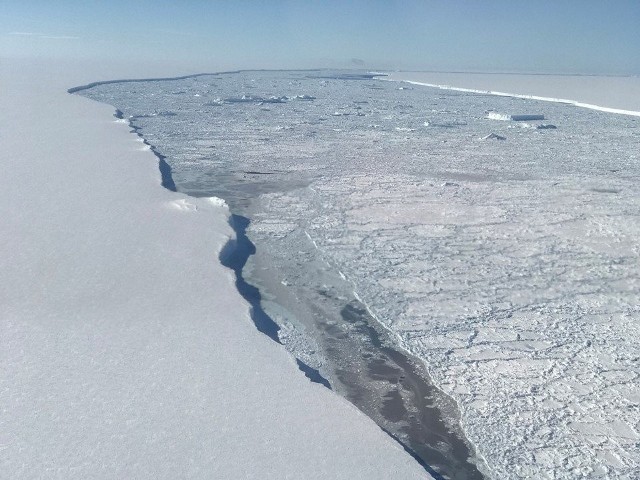 Naukowcy twierdzą, że już nie mamy wpływu na topnienie lodów na Antarktyce. Zdjęcie ilustracyjne