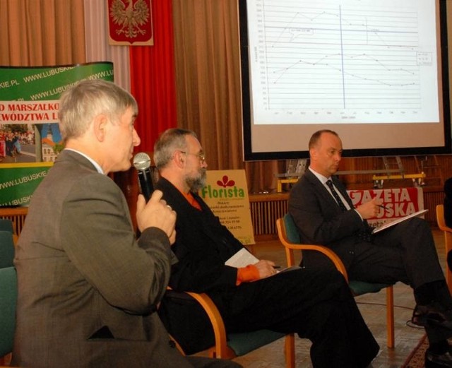 Na spotkaniu zastanawiano się nad sposobami łagodzenia kryzysu gospodarczego (fot. Rayszard Poprawski)