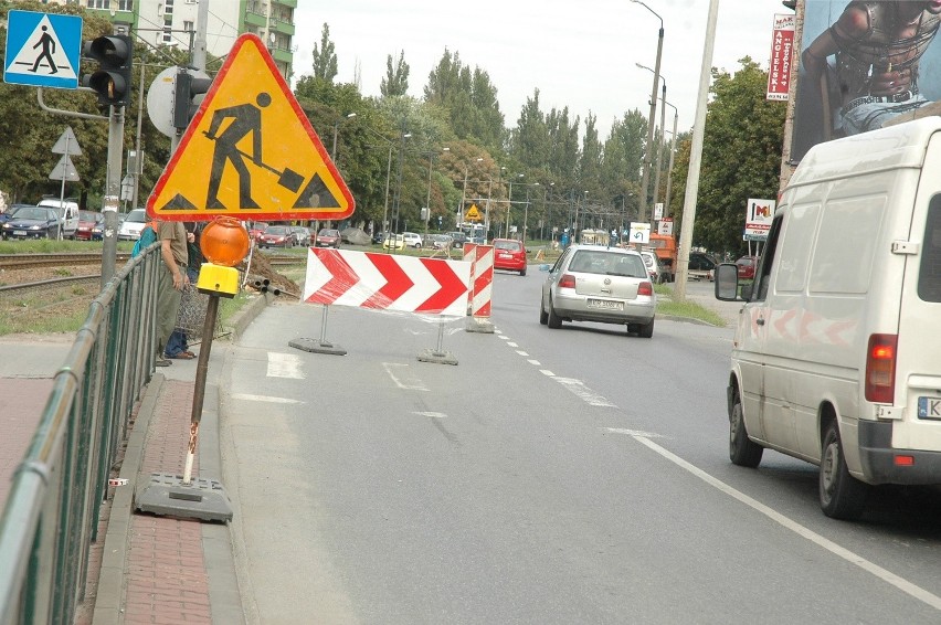 Uwaga na zamknięcia ulic i chodników/ Zdjęcie ilustracyjne