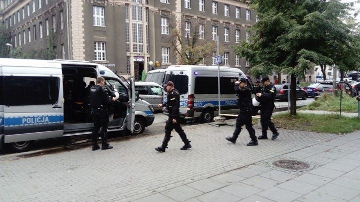 Akcja policji na Dworcu
