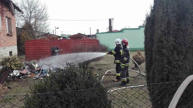 Pożar przy ul. Granicznej w Lubomi pozbawił rodzinę dorobku życia