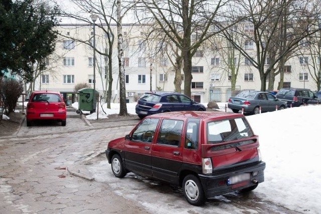 Tak wygląda obecnie parking za Cristalem