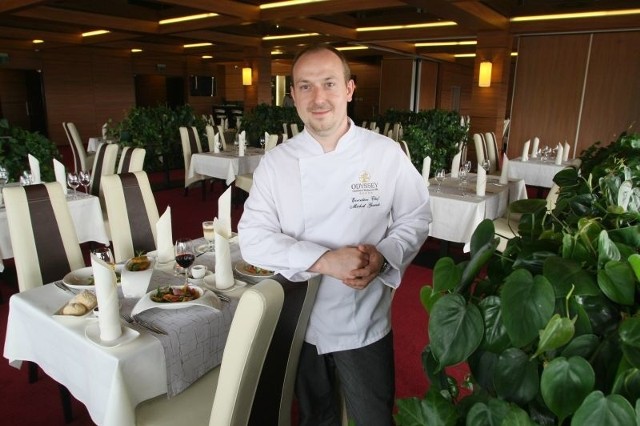 Nad przygotowaniem walentynkowych dań będzie czuwał Michał Garnek, szef kuchni restauracji Odyssey.