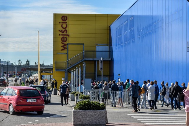 Nawet 6 000 klientów mogło odwiedzić IKEA Gdańsk 9.05., jednak kolejka przed sklepem była tylko do ok. 15-20 minut od jego otwarcia