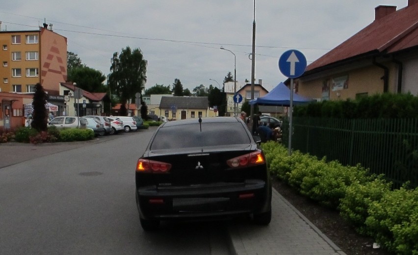 Wypadek na ul. Orłowskiego w Oświęcimiu, ranny został pieszy