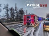 Wypadek na drodze krajowej nr 7 w Miechowie. Pożar samochodu dostawczego