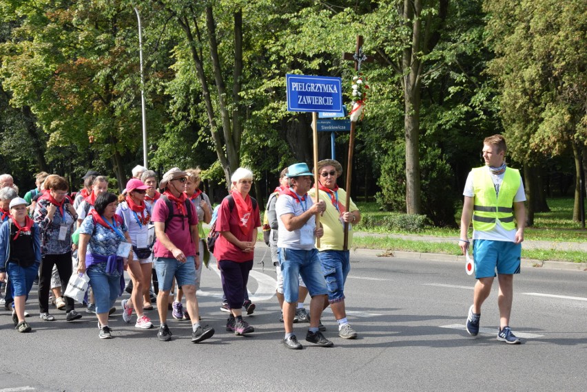 Zawierciańska Piesza Pielgrzymka wyruszyła na Jasną Górę