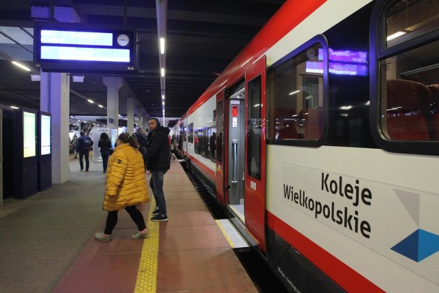 Koleje Wielkopolskie pozwolą zwrócić bilety i odzyskać pieniądze przez pasażerów, którzy nie chcą podróżować z powodu koronawirusa.