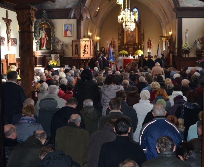 Uroczystości rozpoczęła msza święta w kościele pod wezwaniem...