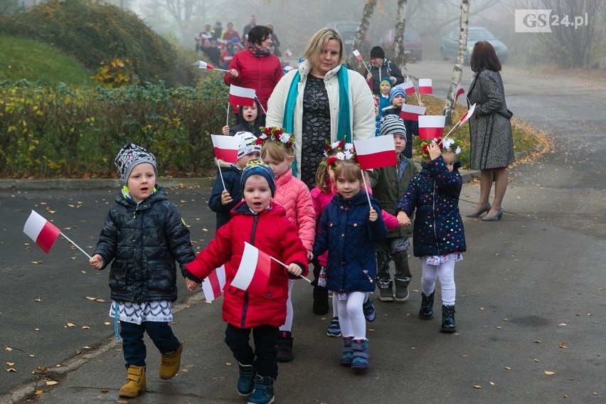 Święto Niepodległości. Przedszkolaki w Szczecinie pokazały historię Polski. Przygotowały specjalny program