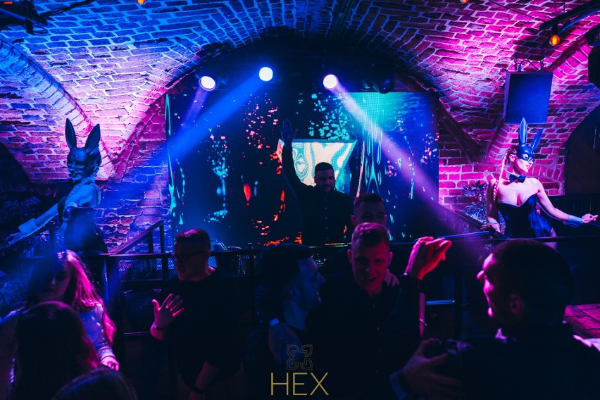 Hex Club Toruń to popularny klub muzyczny na toruńskiej...