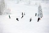 Przygotuj się do zimy. Sprawdź narty i zadbaj o kondycję (PORADY)