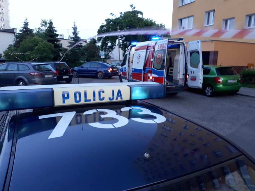 Dramat w Bydgoszczy. 38-latek wypadł z 7 piętra. Trafił do szpitala