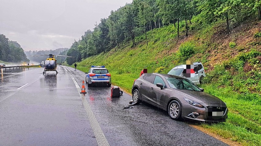 Wypadek na A4. Na miejscu lądował helikopter LPR