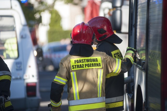 W akcji ratowniczej obok służb medyczny brały udział dwa jednostki straży pożarnej