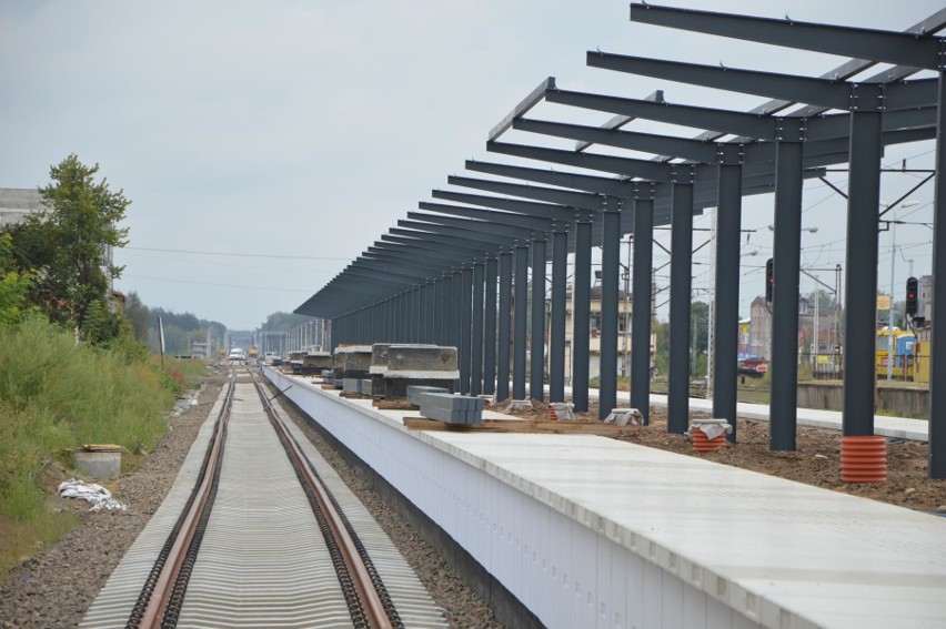 Modernizacja stacji kolejowej Łowicz Główny i budowa wiaduktu drogowego [Zdjęcia]