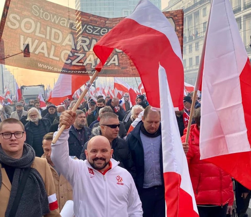 Świętokrzyskie poseł Mariusz Gosek podczas marszu w...