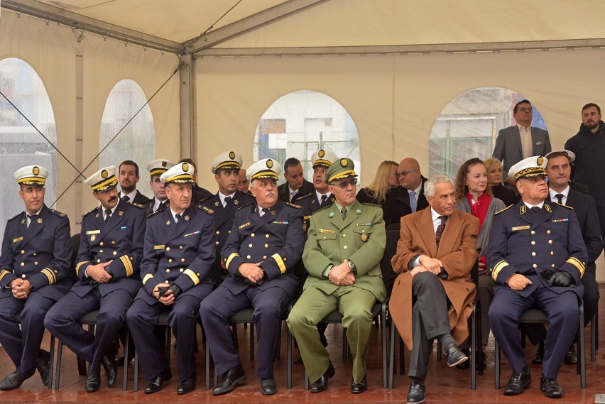 Przedstawiciele sił zbrojnych Algierii podczas uroczystości...