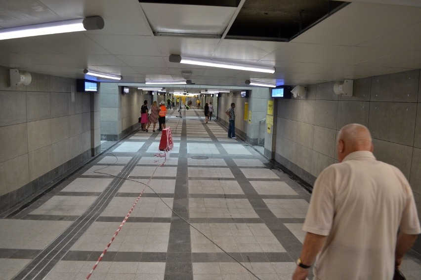 Gliwice: hala dworca otwarta, ale remont jeszcze trwa [ZDJĘCIA]