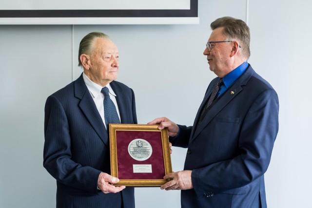 Ryszard Pukszto otrzymał Medal Marszałka Województwa Kujawsko-Pomorskiego „Unitas Durat Palatinatus Cuiaviano-Pomeraniensis”. Medal wręczył wicemarszałek Zbigniew Ostrowski