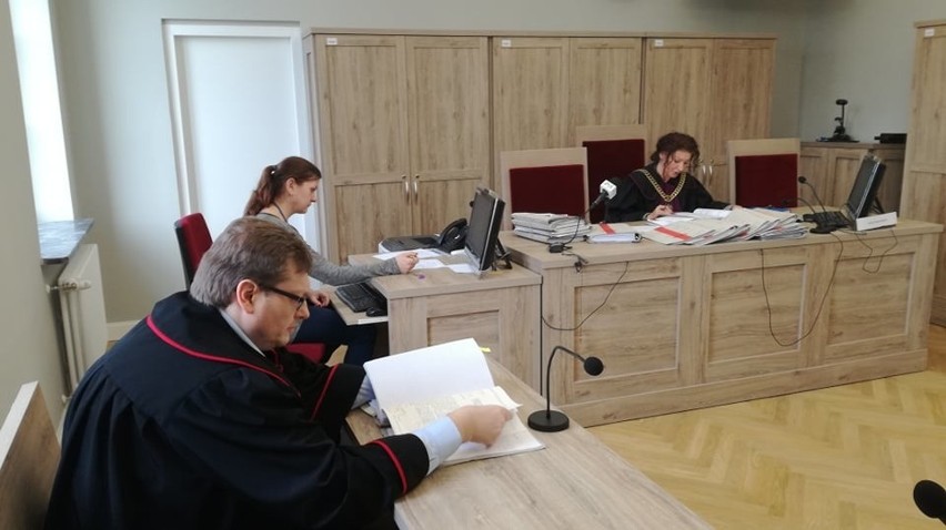 Proces Jarosława Ś. ruszył dziś w II Wydziale Karnym Sądu...