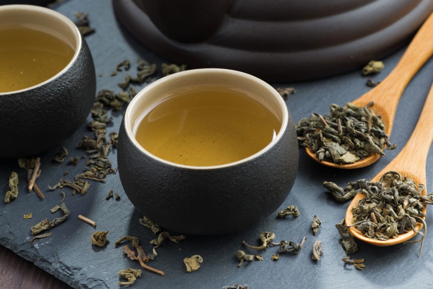 Składniki naparu zielonej herbaty, należące do flawonoidów...