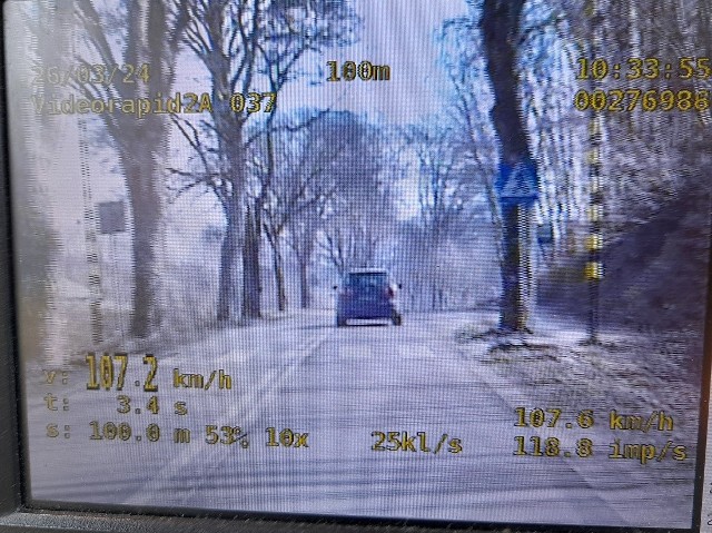 Mieszkaniec powiatu gdańskiego za przekroczenie prędkości został ukarany mandatem, stracił też na 3 miesiące prawo jazdy