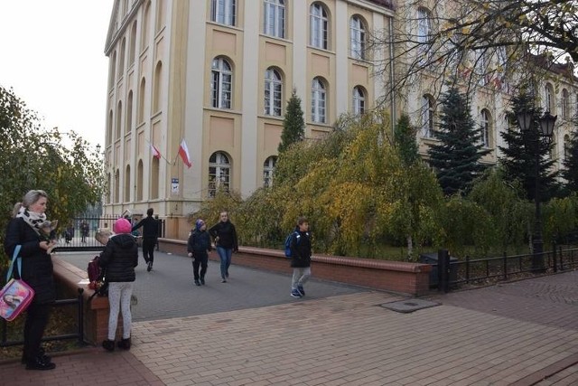 W przyszłym roku budżetowym ma być wykonane przejście między dwoma budynkami w SP nr 1