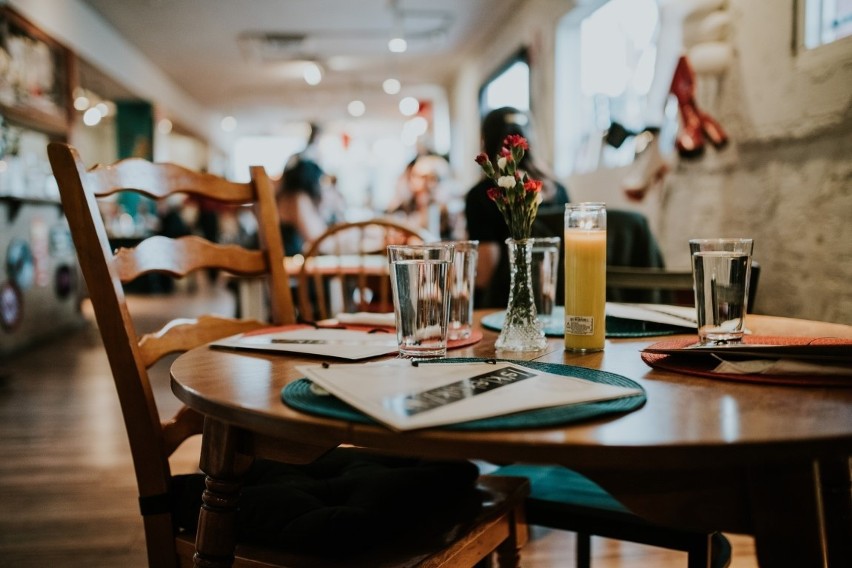 Zakaz wstępu z wózkami w jednej z człuchowskich restauracji. Właścicielka lokalu: Wprowadzenie zakazu było koniecznością