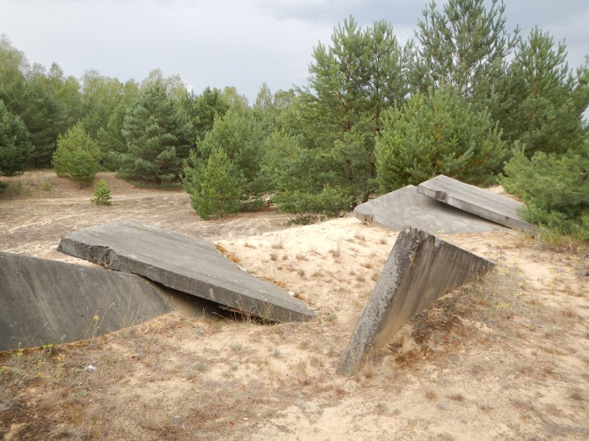 Majówka pod „rozstrzelaną” wieżą i tajemnice poligonu Kabat