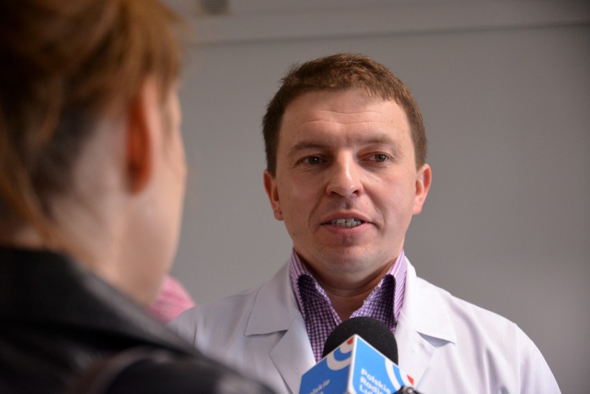 Dr n. med. Jan Jakub Kęsik jest chirurgiem naczyniowym i...