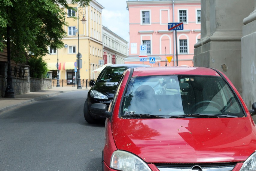 Koniec darmowego parkowania. Śródmiejska ulica już płatna