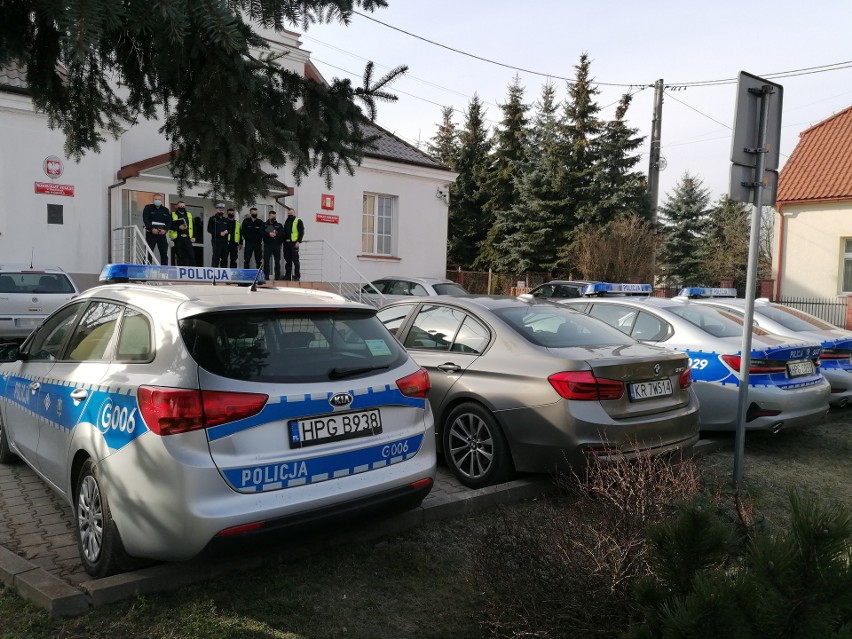Policjanci z grupy "Speed" kontrolowali drogi w gminie Kłaj...