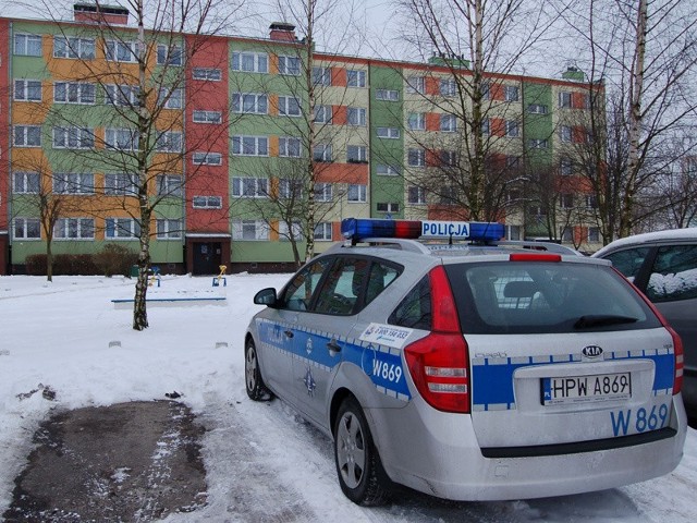 30-letnia kobieta zginęła najprawdopodobniej zatruta tlenkiem czadu w jednym z bloków na osiedlu Koszalińska w Szczecinku.