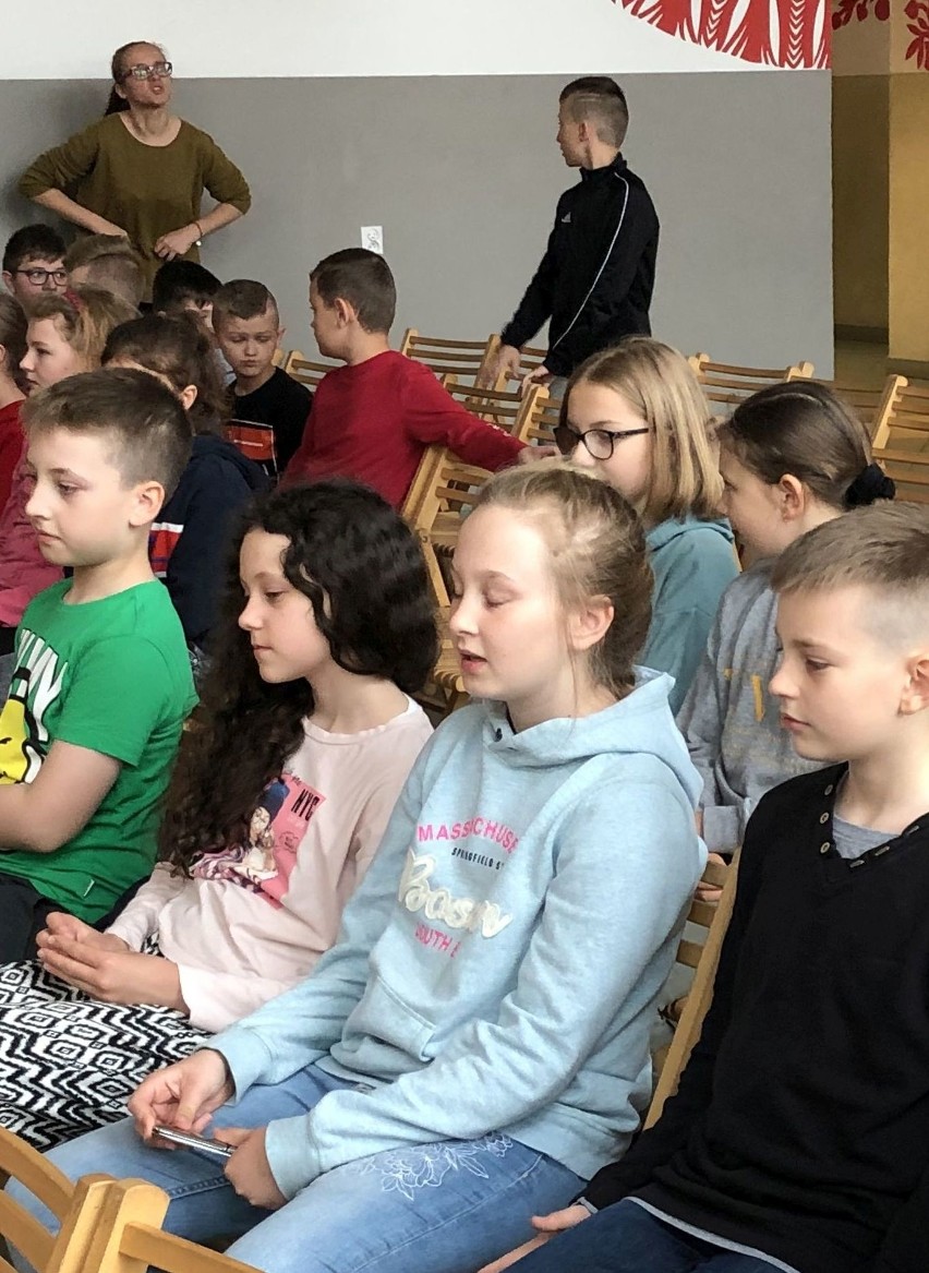 Kadzidło. Wizyta dzieci ze szkoły w Lęborku w Kadzidle [ZDJĘCIA, WIDEO]