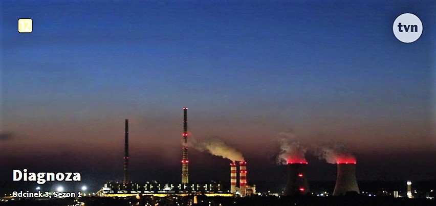 Ujęcie Elektrowni EDF nocą