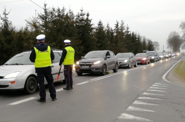 Policjanci ze świeckiej drogówki zatrzymali trzy prawa jazdy