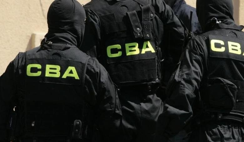 Agenci CBA weszli do siedziby spółki Przewozy Regionalne....