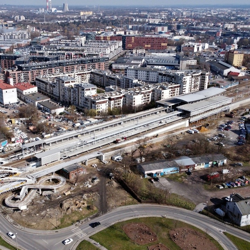 Dużo zmienia się przy przystanku Kraków Zabłocie. Wykonawcy...