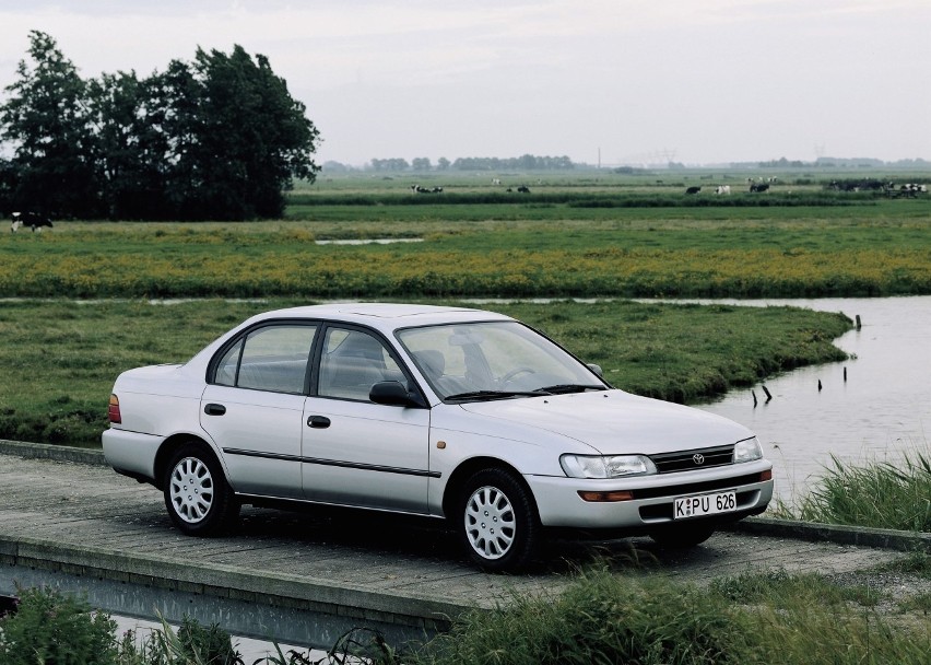 Toyota Corolla jest najlepiej sprzedającym się samochodem...