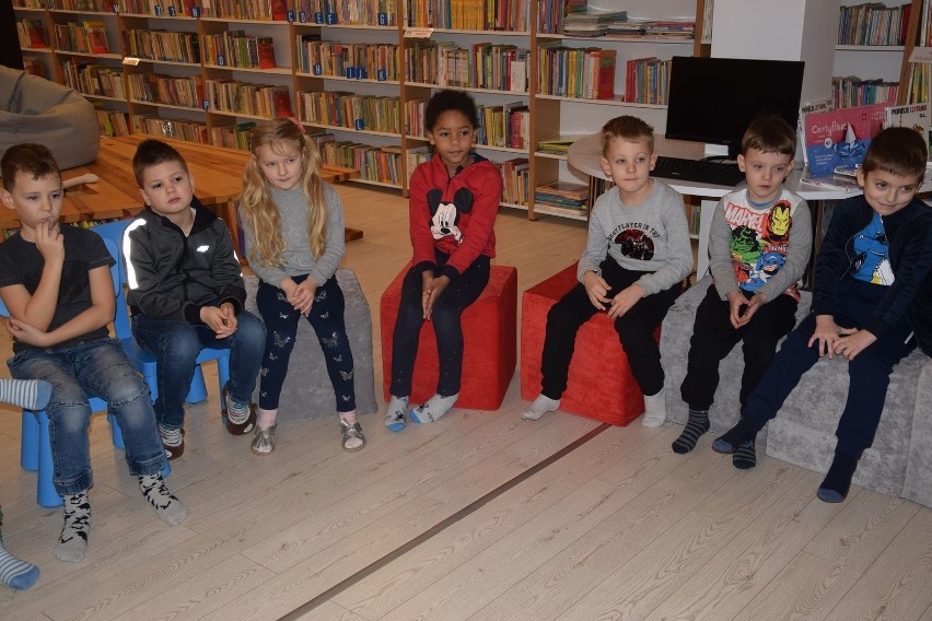 Ferie w radziejowskiej bibliotece - gry, zabawy, głośne czytanie oraz... zasady dobrego zachowania