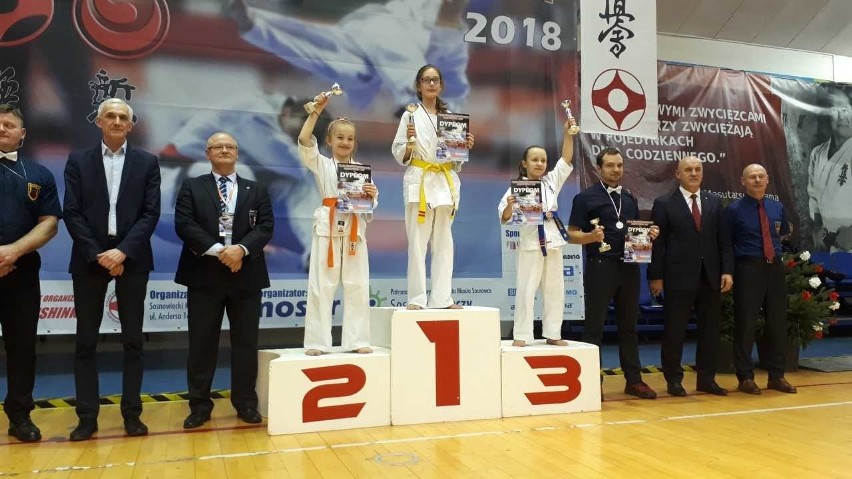 "Open Karate Tournament Sosnowiec Cup” w Sosnowcu. Sukces sandomierskiej reprezentacji